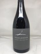 Freelander - District One Pinot Noir 2022